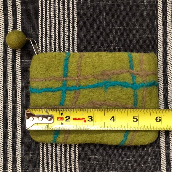 Small -makeup bag\coin purse - Picture 7 of 8